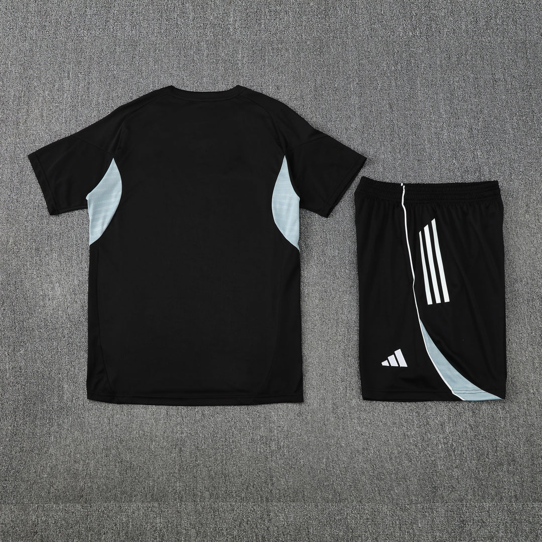 2025/2026 Real Madrid Black Training Set