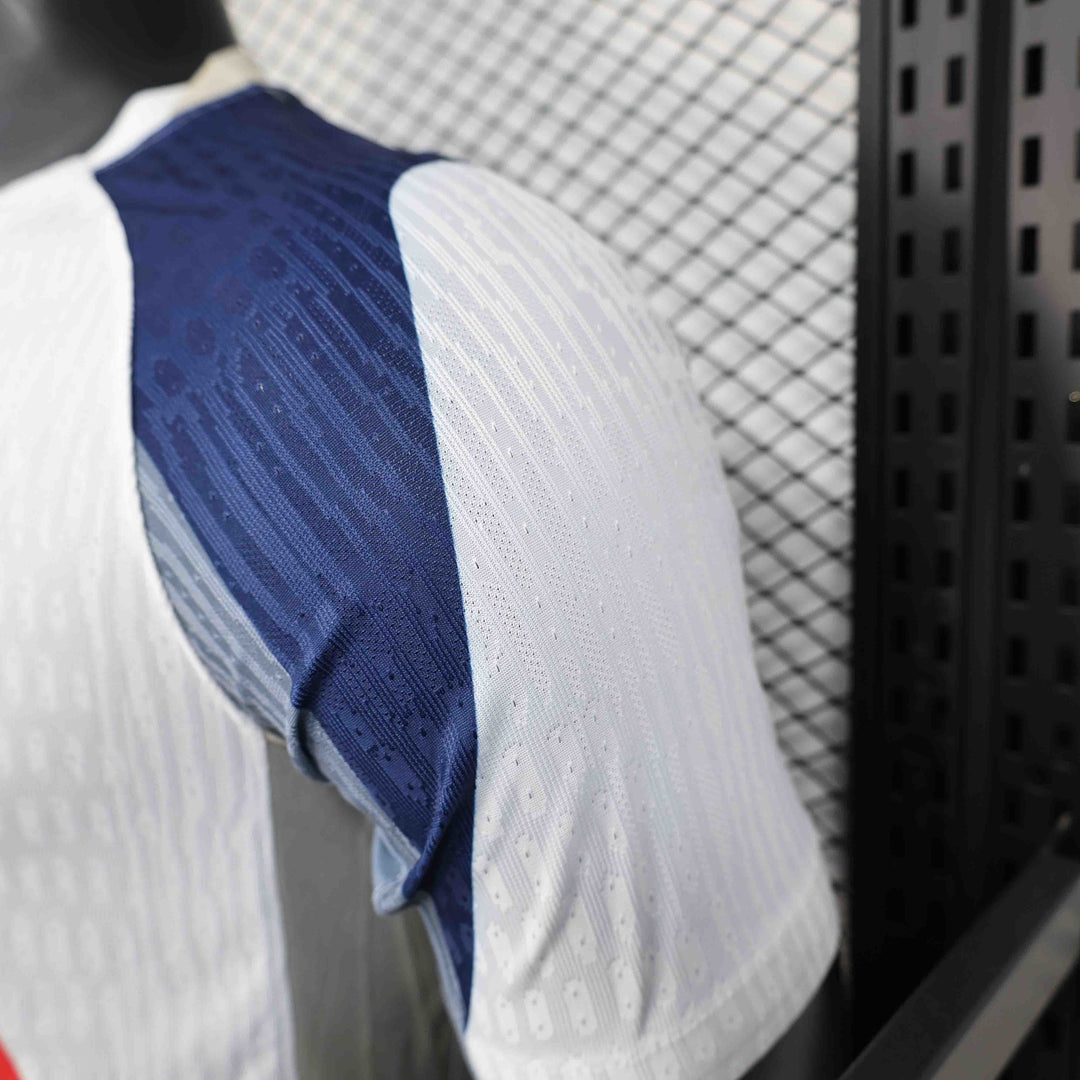 2025/2026 Tottenham Home Kit