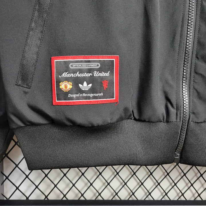 2025/2026 Manchester United Jacket Windbreaker