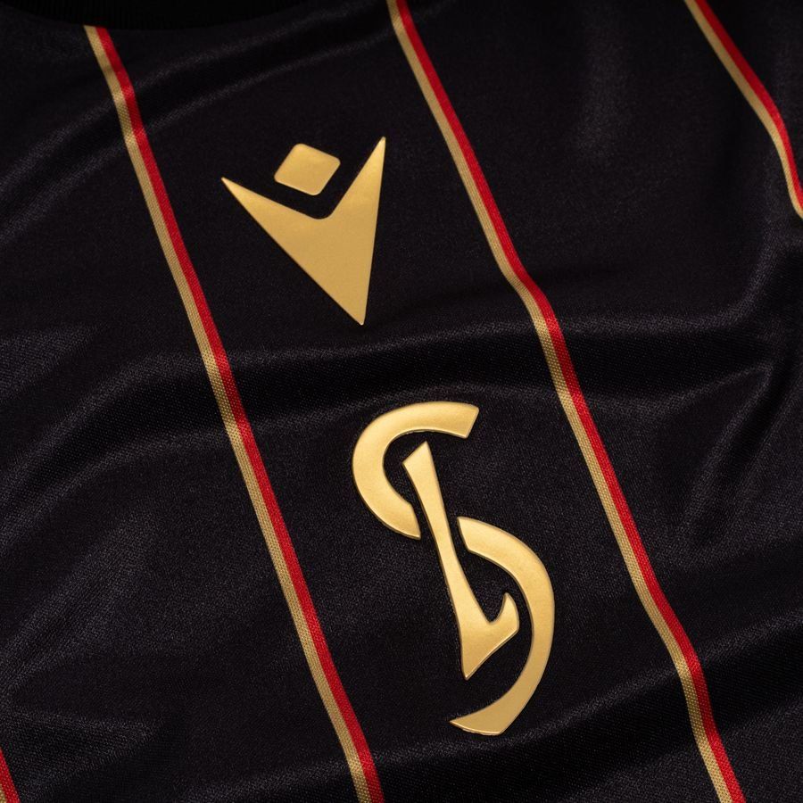 2026/2027 Standard Liège Away Kit