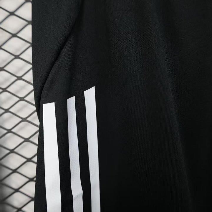 2025/2026 Manchester United Home Shorts