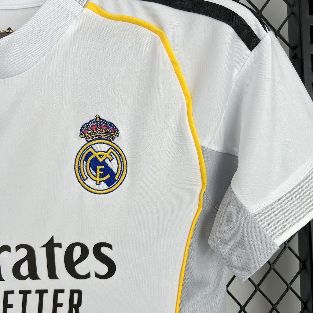 Womens 2025/2026 Real Madrid Home Football Shirt