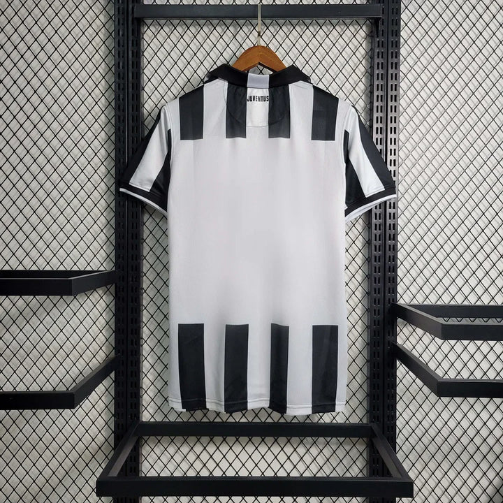 2014-2015 Retro Juventus Home Jersey
