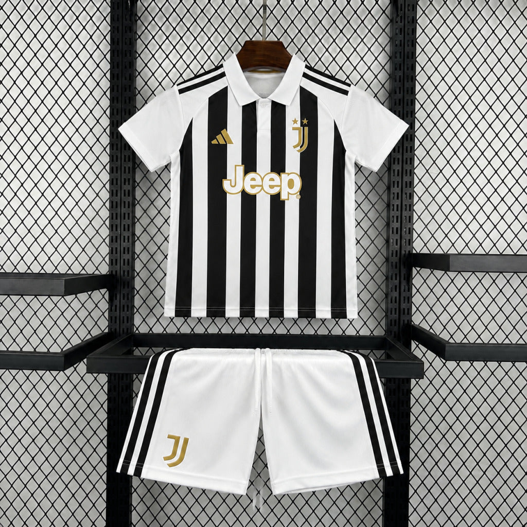2026/2027 Juventus Home Football Shirt Kids Size