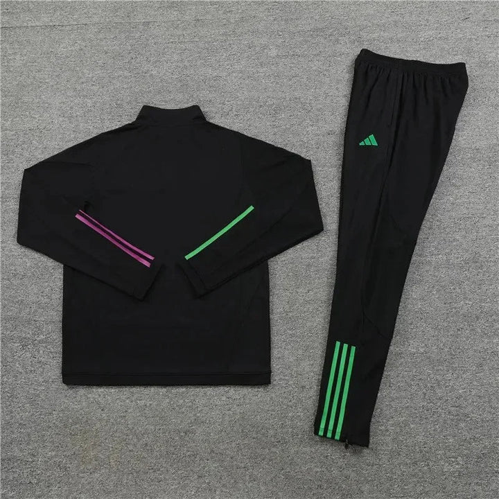 2023/2024 Bayern Munich Half-Pull Tracksuit Black Football Shirt 1:1 Thai Quality