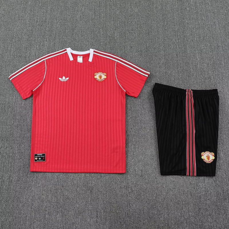 Manchester United Retro Training Set