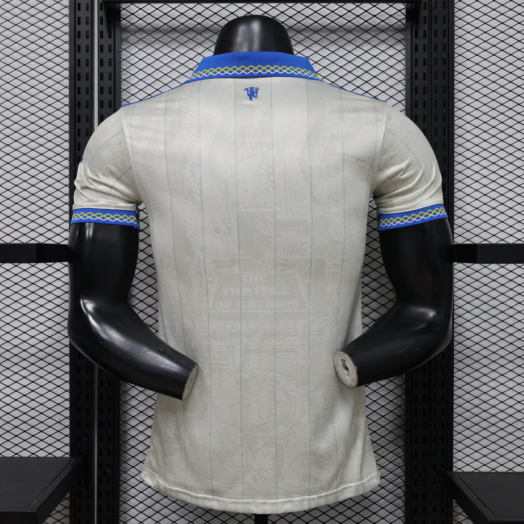 Manchester United "Royal Ivory" Limited Jersey