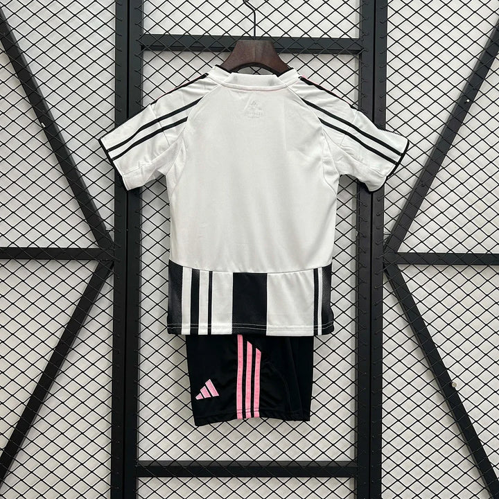 2025-2026 Juventus Home Kit Kids Size