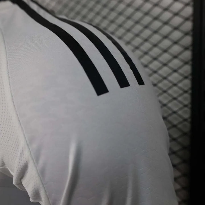 2024/2025 Real Madrid Home Football Shirt - Player Version