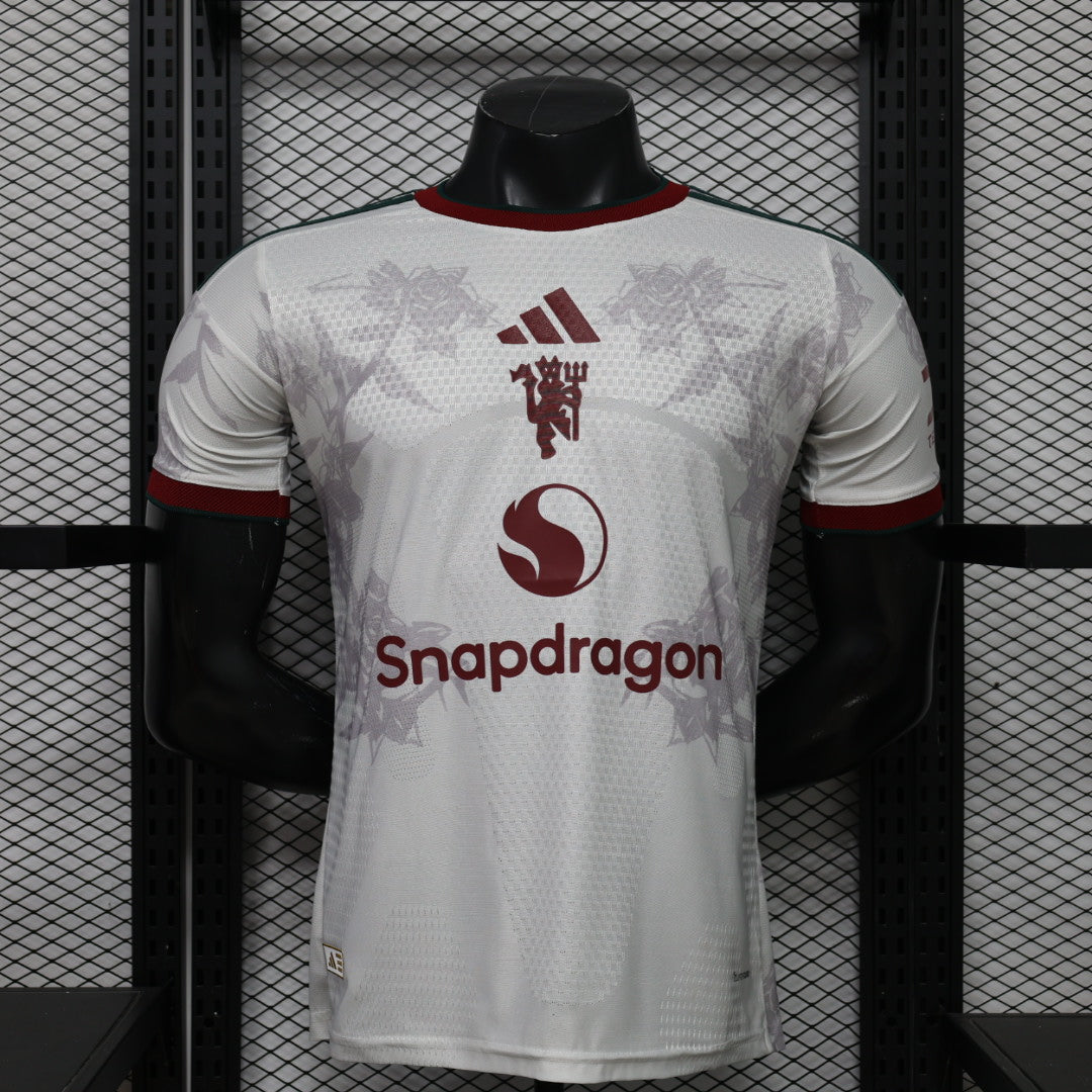Manchester United "Rose Heritage" Limited Jersey